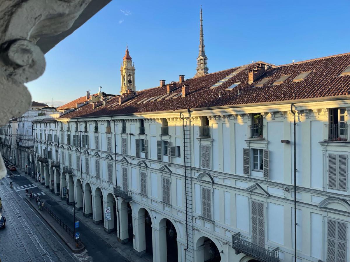 Deluxe Apartment Vittorio Po Torino Centro Bagian luar foto